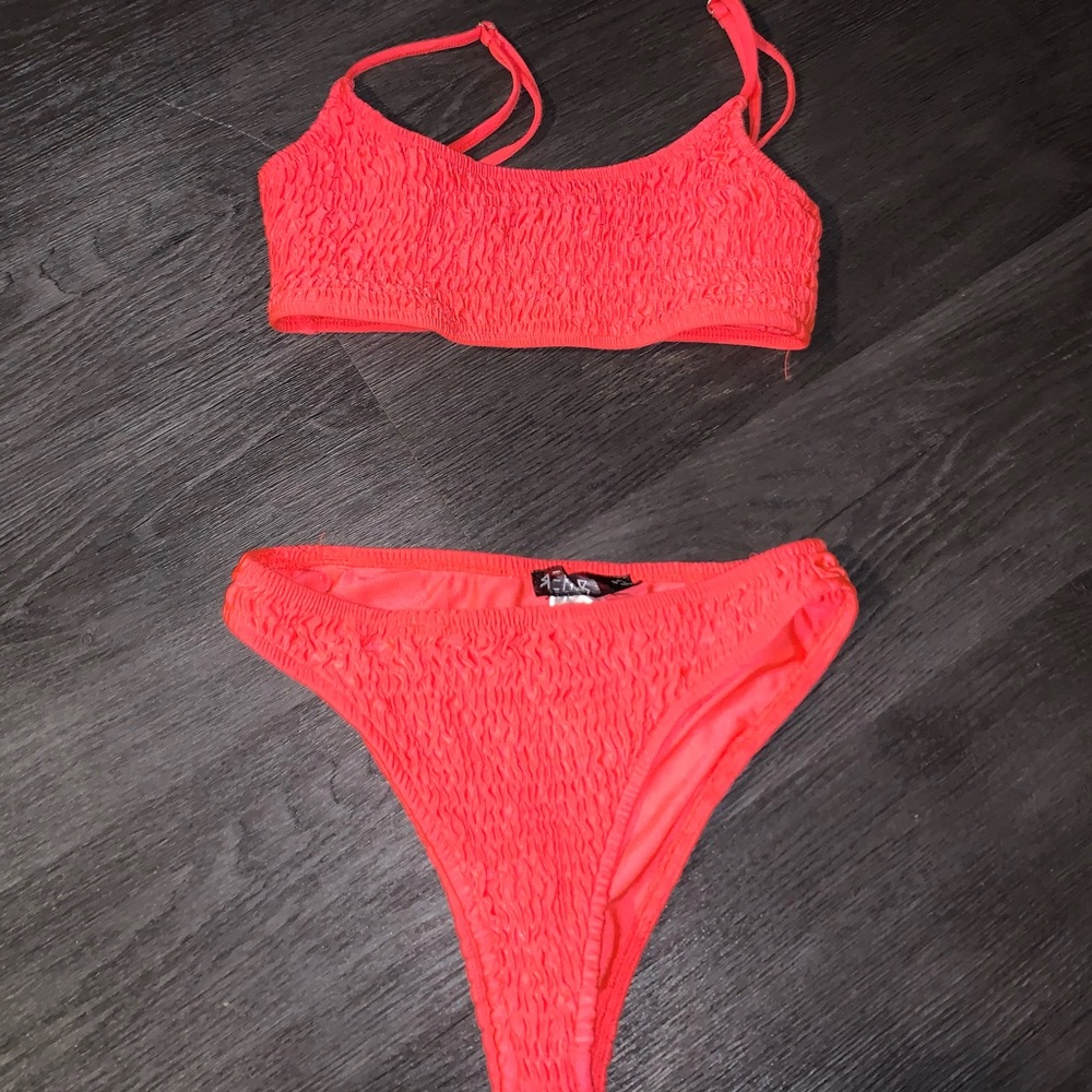 Brand new swim suit
